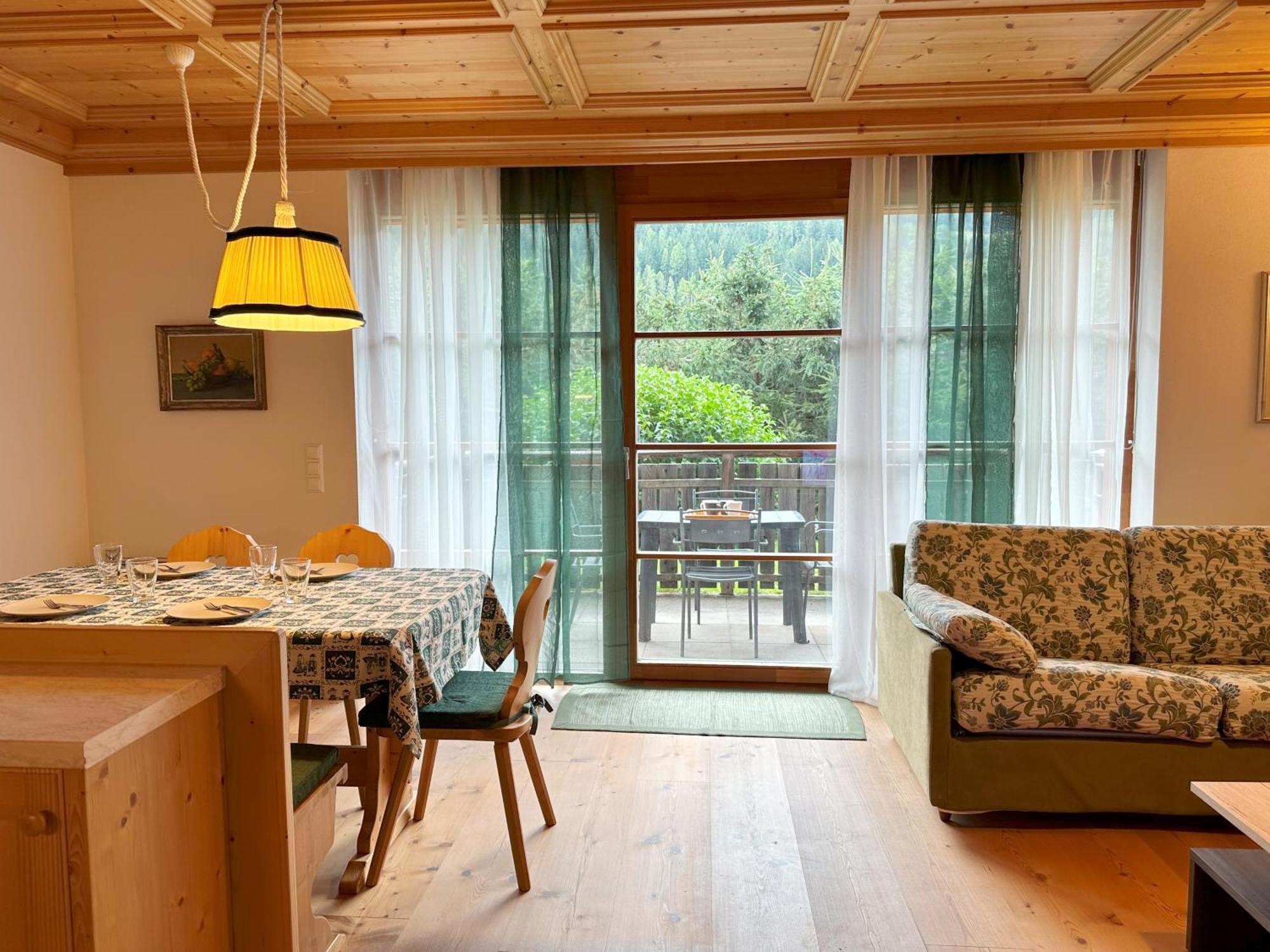 Appartement Haus Clara By Isa Badkleinkirchheim à Bad Kleinkirchheim Extérieur photo